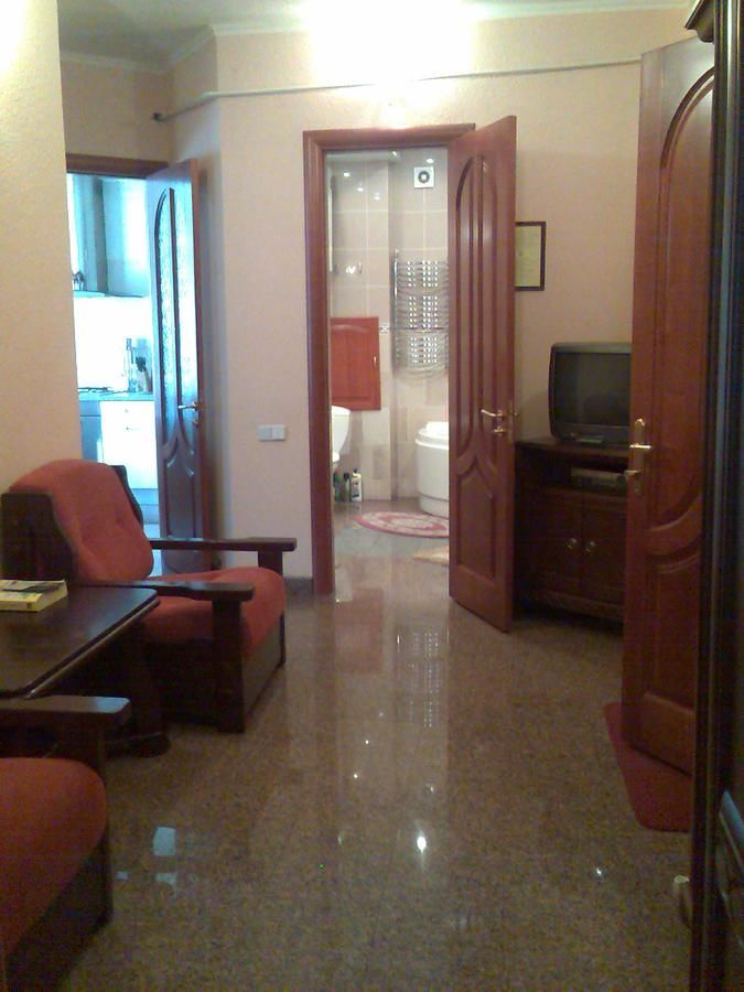 Апартаменты Apartments near Khreshchatyk-Kyiv Киев