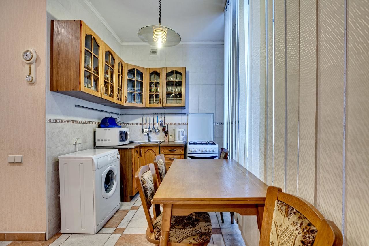 Апартаменты Apartments near Khreshchatyk-Kyiv Киев