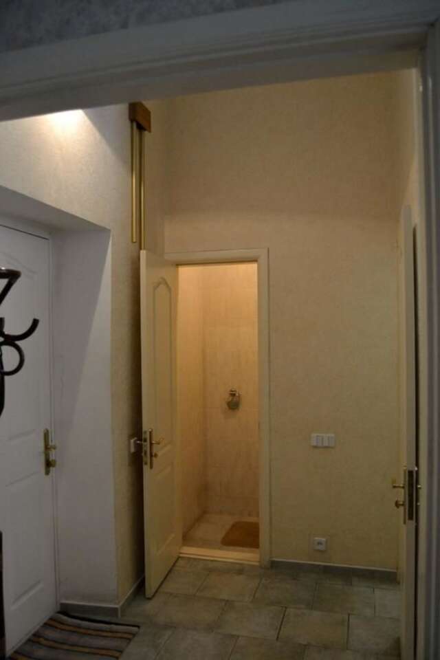 Апартаменты Apartments near Khreshchatyk-Kyiv Киев-41